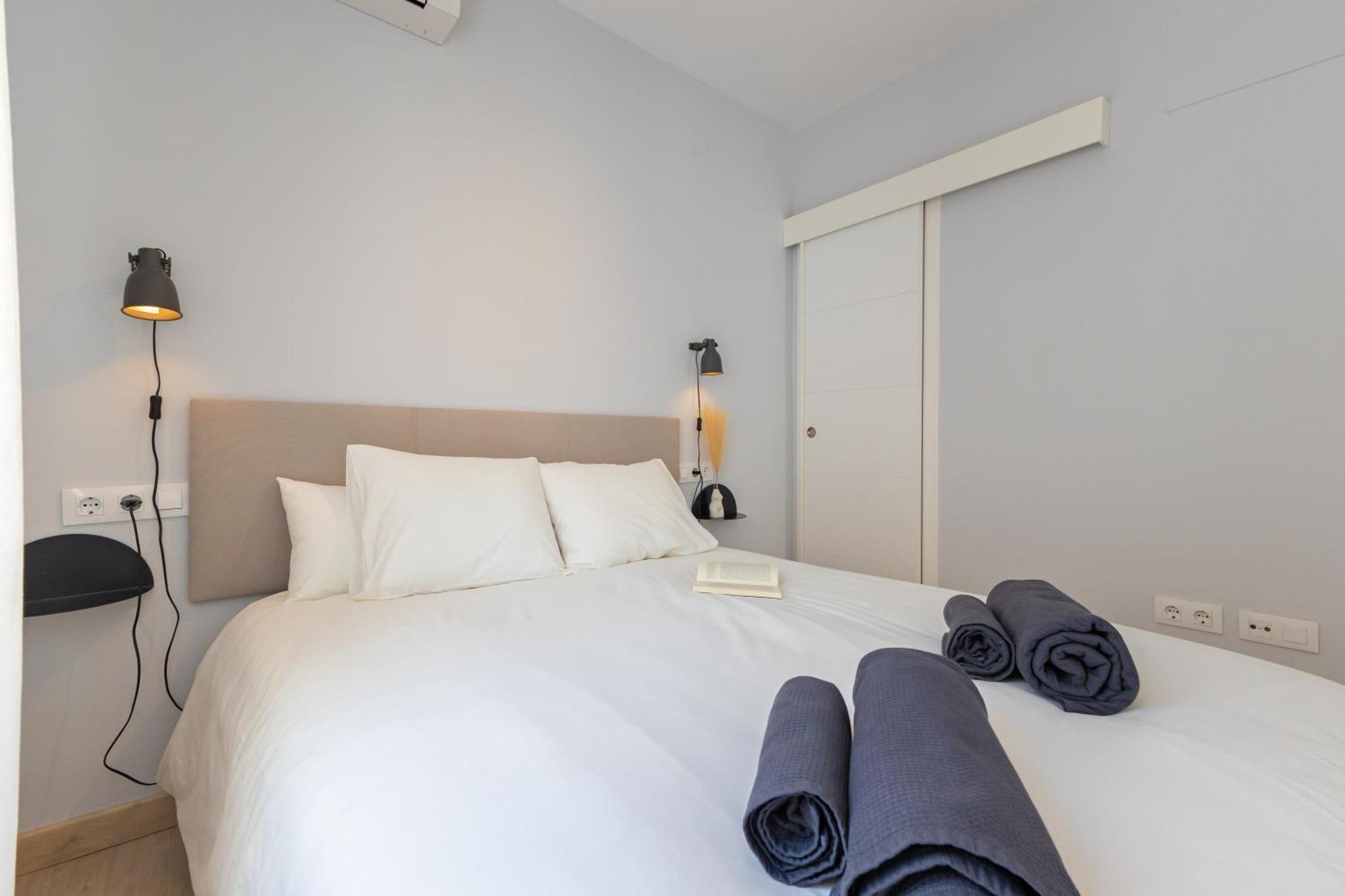 Charming 2 Bedroom Apartment At Iconic Triana Neighborhood By Ocityzen Sevilla Exterior foto